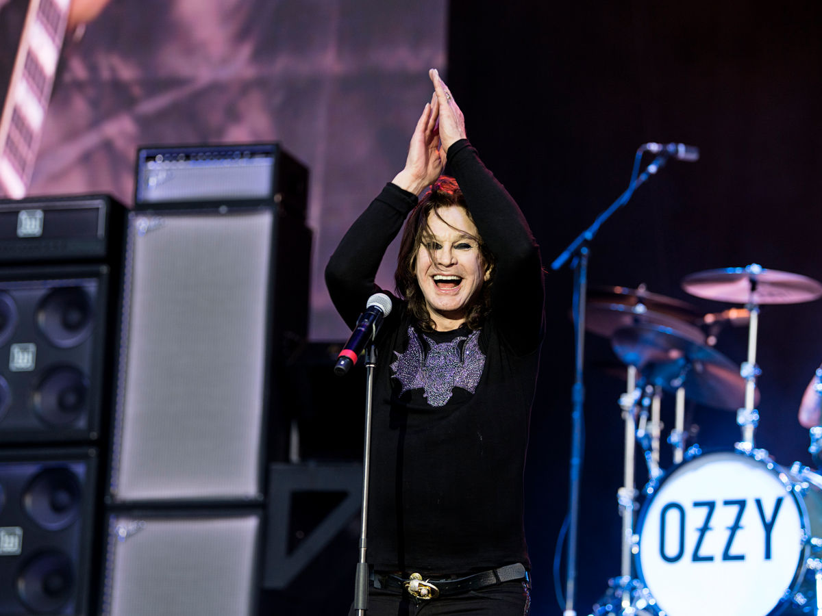 does ozzy osbourne own aston villa