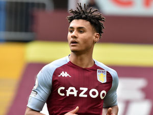 Supporting image for story: Aston Villa striker Ollie Watkins: We should keep taking knee