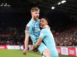 Supporting image for story: FA Cup: Brentford 1 Wolves 1 - Report 