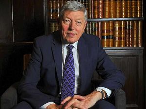 Supporting image for story: Alan Johnson: I don't want to be Labour Party leader
