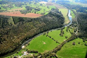 The River Severn meanders through this picture of the Severn Valley