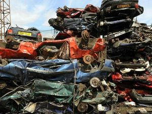 Supporting image for story: Car makers scrap old models in bid to win your business