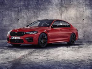 Supporting image for story: Updated BMW M5 Competition arrives with fresh look and revised chassis tech