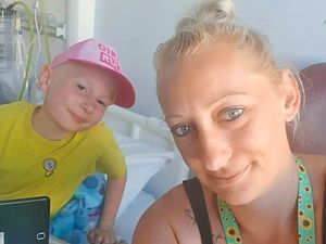 Supporting image for story: Football heroes pitching in to help brave West Brom fan Violet