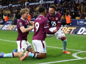 Supporting image for story: Lyle Foster nets dramatic late winner as Burnley edge sorry Wolves