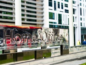 Supporting image for story: Charities urge Home Secretary to resume Syrian asylum claim decision-making