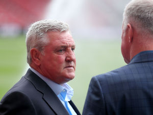Supporting image for story: Steve Bruce: Tie still in the balance despite Aston Villa win