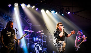 Anti-Nowhere League. Pictures by: Dave Cox