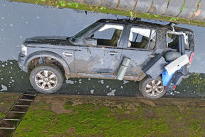 The suspected stolen Land Rover in the Tipton canal