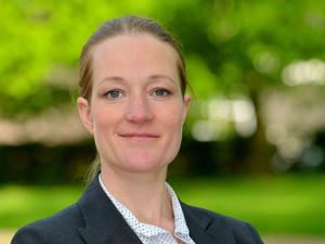 Supporting image for story: Labour's Laura Davies deselected as Shrewsbury candidate