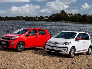 Supporting image for story: Twin Test: Kia Picanto v Volkswagen Up!