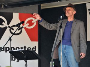 Supporting image for story: Music and mirth during shows