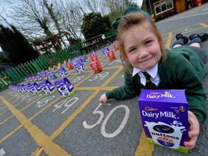 Supporting image for story: Easter treat as Sophia, 5, gives up pocket money to support Bridgnorth Food Bank