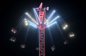 There were a large number of rides at the funfair, ranging from gentle to high octane