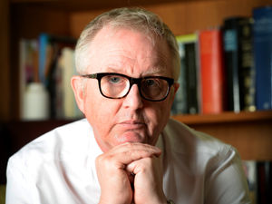 Supporting image for story: Ian Austin leads calls for Dudley university after benefit claimants rise