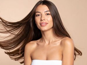 Supporting image for story: Start your New Year hair journey early with Dr Vegan’s Hair Saviour supplement