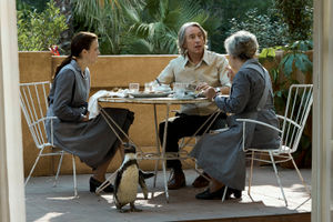 The Penguin Lessons: Alfonsina Carrocio as Sofia, Steve Coogan as Tom Michell and Vivian El Jaber as Maria