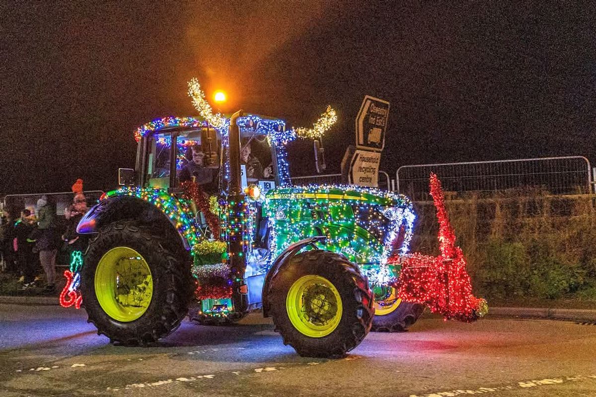 Good news for Oswestry about the Illuminated Tractor Run Good news for Oswestry about the Illuminated Tractor Run