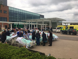 Supporting image for story: Arsonist admits setting fire to hospital and university 