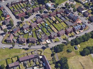 Supporting image for story: Two injured in knife fight on West Bromwich street