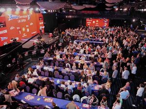 Supporting image for story: Civic to stage UK Open chance for local darters