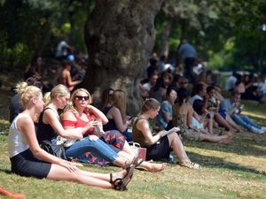 Supporting image for story: UK faces dramatic rise in heatwave deaths linked to global warming