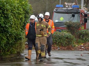 Supporting image for story: Woman who jumped from bedroom window as fire tore through Wolverhampton home 'lucky to be alive’