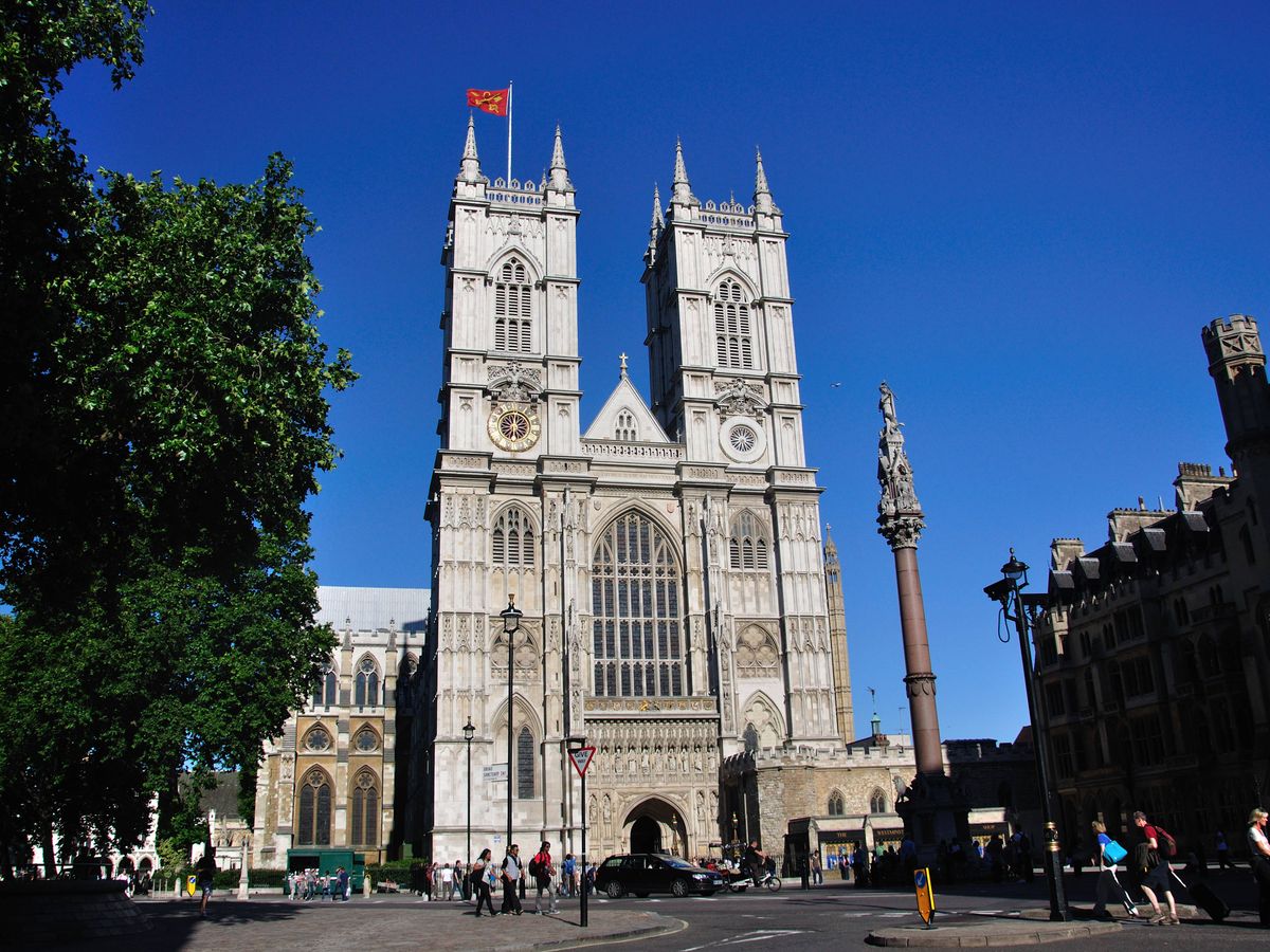 Fact check: Flags from Commonwealth states are flown above Westminster Abbey