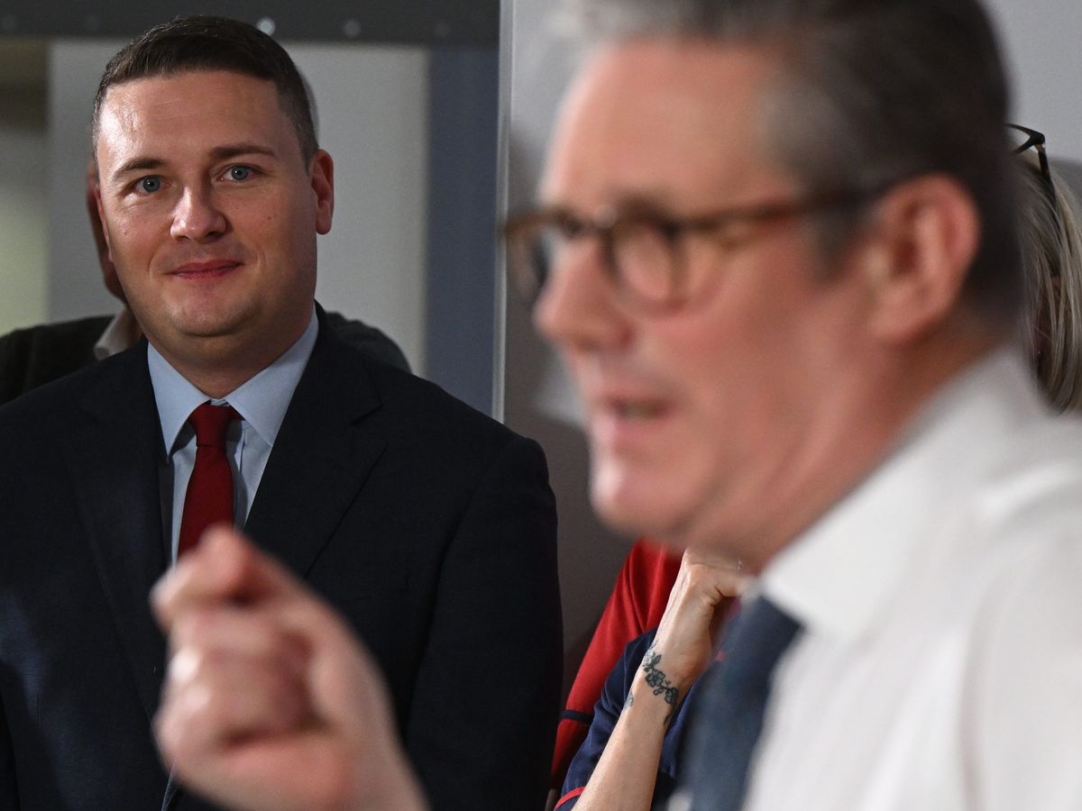 Streeting rules out bid to challenge Starmer amid &lsquo;unhelpful&rsquo; briefing war