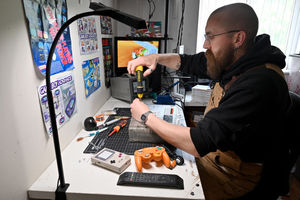 Shaun is accepting commissions for unique retro gaming machines
