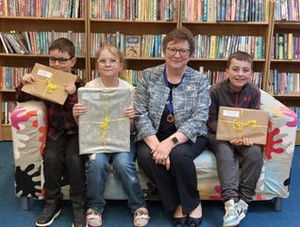 Tersa Tanner with the winners of Market Drayton's Arts Competition , 2024.