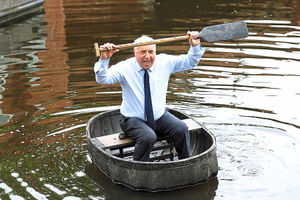 Supporting image for story: Watch: Steady now! Messing around on the Welshpool canal for new coracle event