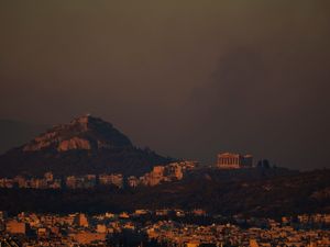 Supporting image for story: Crews battle scattered fires in Athens suburbs, helped by calmer winds