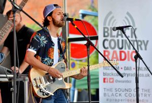 Local band Giant & the Georges perform at Stourbridge Carnival