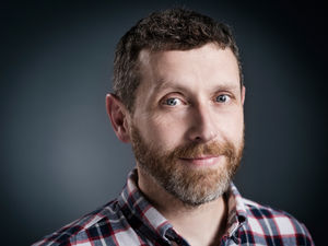 Supporting image for story: Powerpoint high priest delivers another excellent performance and big laughs