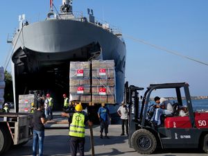 Supporting image for story: UN official appeals for Lebanon’s ports and airport to be spared by Israel