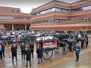 Supporting image for story: Farewell Elias: Mayor was bright light for the city he loved