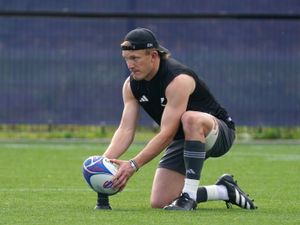 Supporting image for story: New Zealand to provide shot clock for second Test after Damian McKenzie error