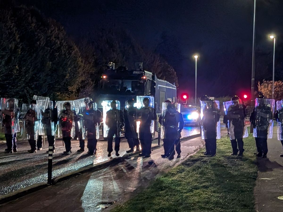 Six arrests as Irish police condemn &lsquo;mob thuggery&rsquo;