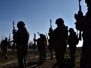 Supporting image for story: US ‘to send 275 million dollars in weapons’ in bid to bolster Ukraine pre-Trump