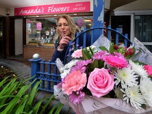 Supporting image for story: Oldbury florist leaving bouquets around Black Country to brighten people's day