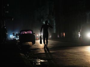 Supporting image for story: Millions of Cubans remain without power after substation failure