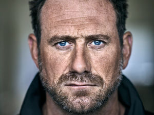 Supporting image for story: SAS veteran Jason Fox spreads the word on life in the armed forces and his mental demons afterwards