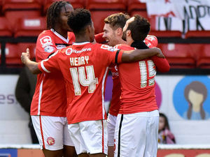 Supporting image for story: Walsall 2 Bradford 1 - Report and pictures